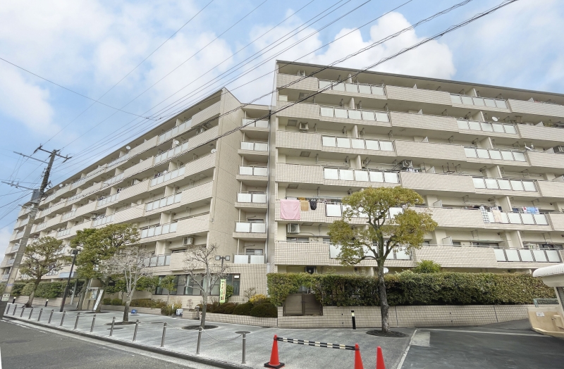 鶴見グランドハイツ