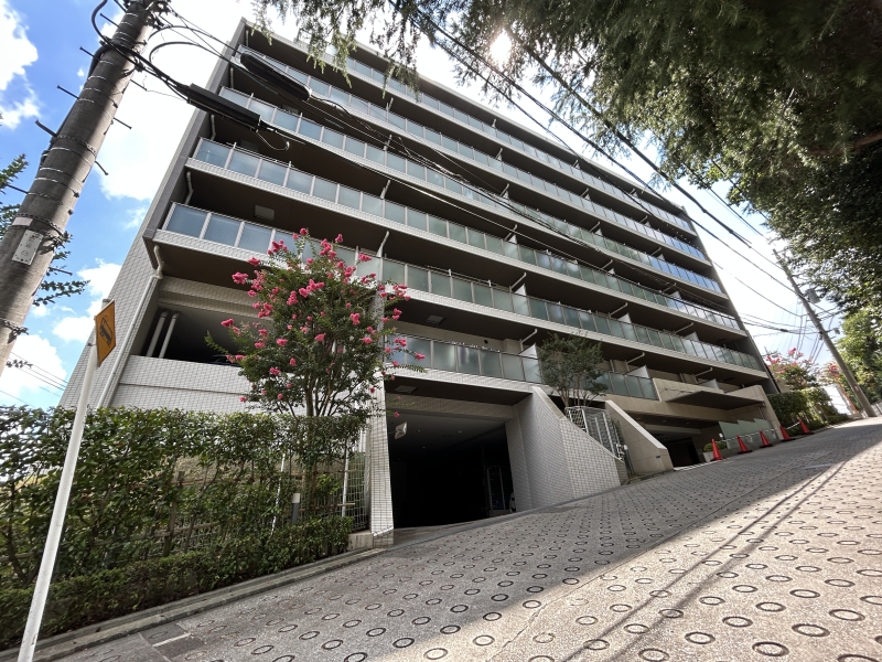 クレアホームズ向ケ丘遊園