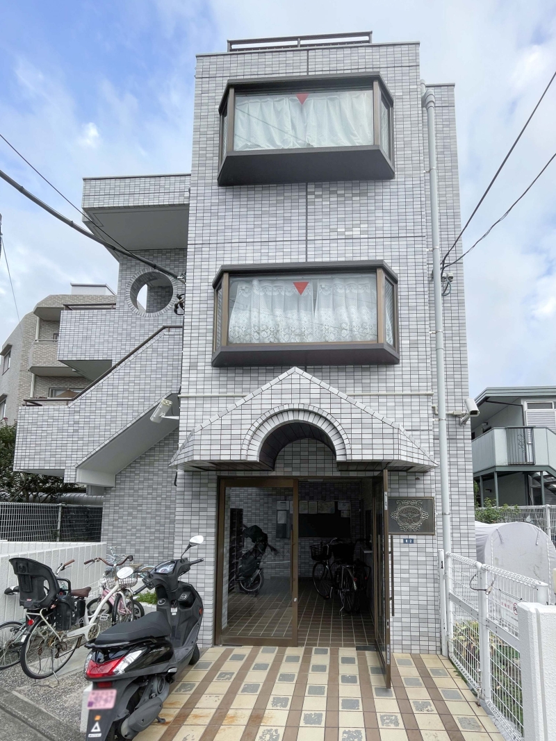 センチュリー金沢文庫