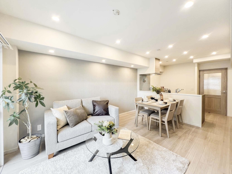 ロイヤルステージ王子神谷