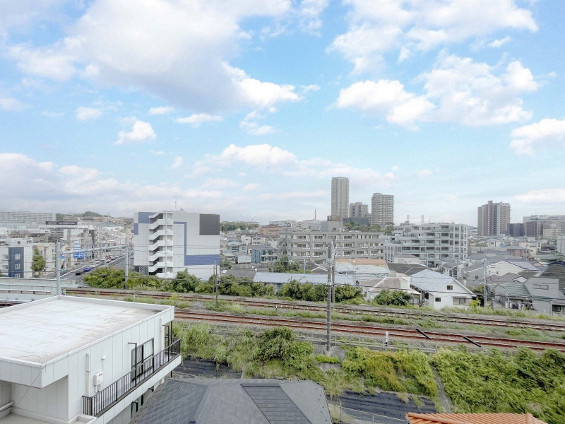 クリオ新子安七番館