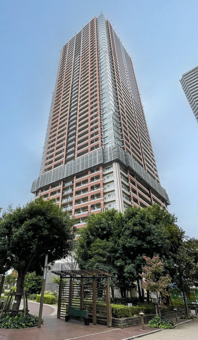 THE KOSUGI TOWER